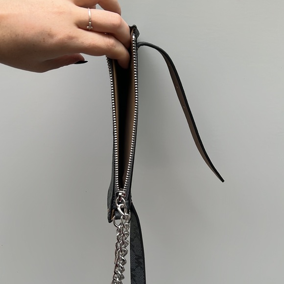 Authentic MK Fanny Pack. 41in long belt - Picture 9 of 12